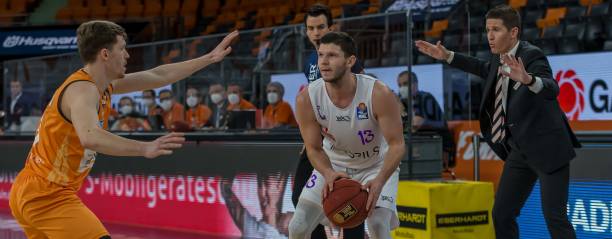 一则关于 一则关于